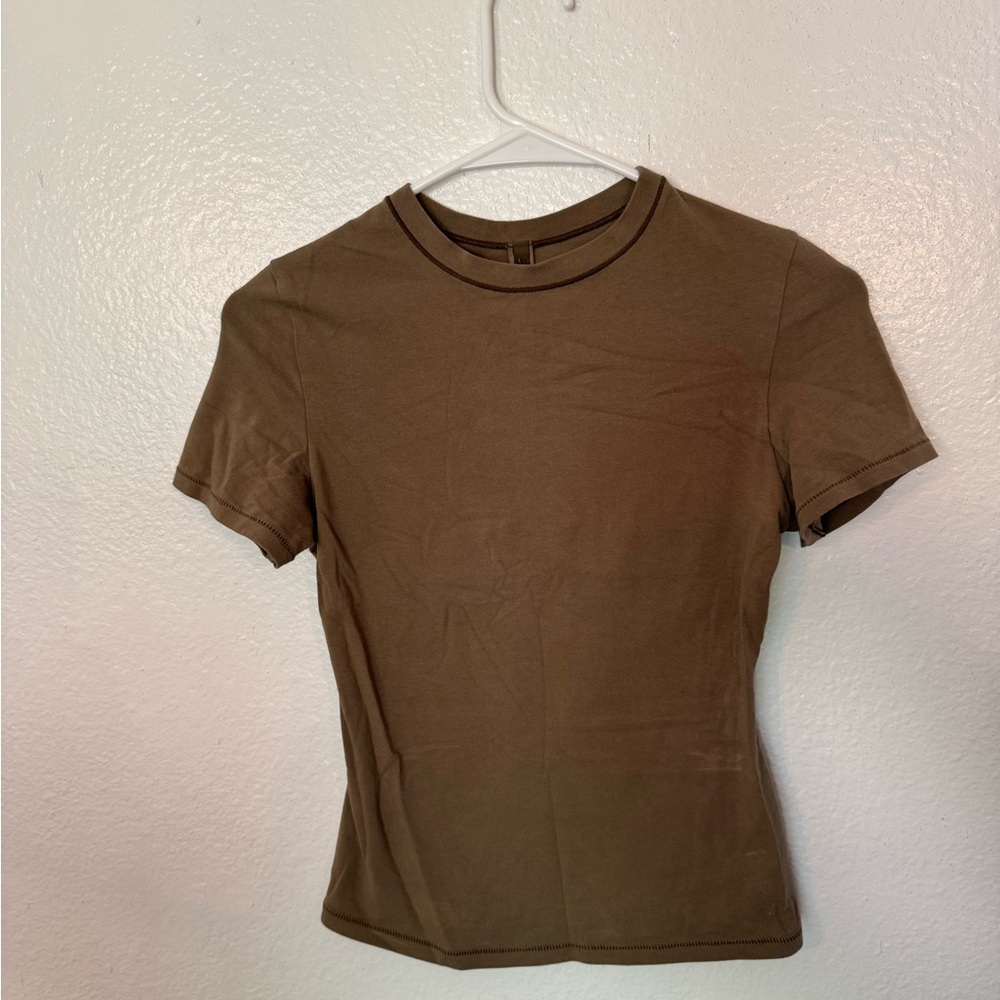 Skims T-Shirt - Size S (olive green)